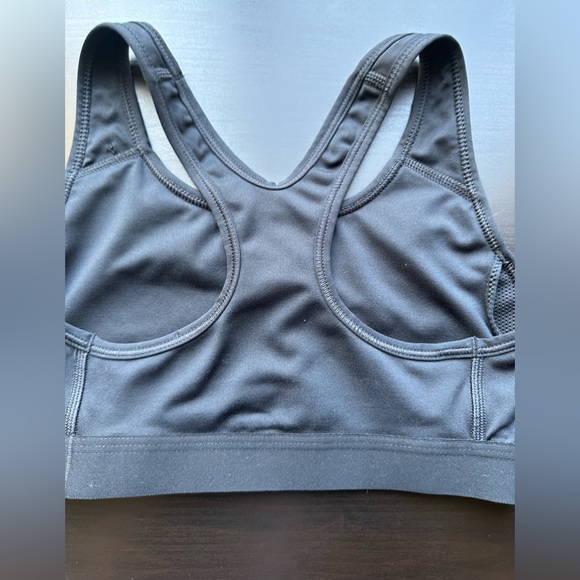 Nike Dri-Fit Black Athletic Activewear Racerback Sports Bra size XS EUC - Picture 3 of 4
